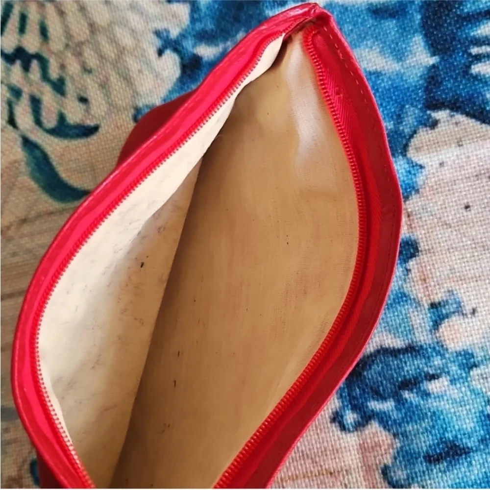 Loewe Anagram Calfskin Leather Pouch With Dusty - Picture 6 of 7